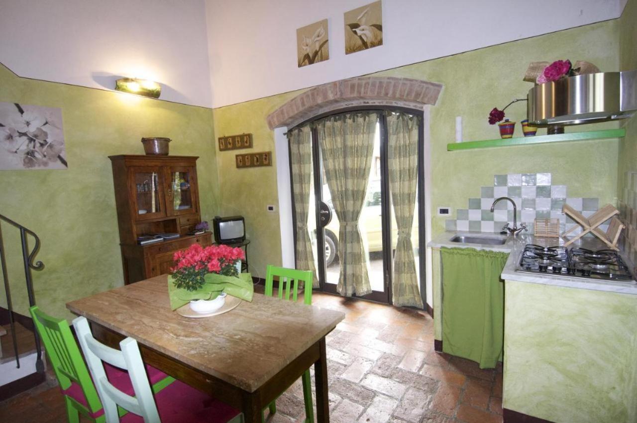 La Capanna Di Panpepato Villa Rosia Ngoại thất bức ảnh
