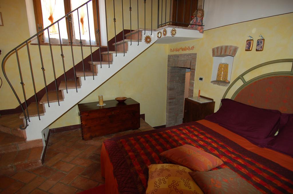 La Capanna Di Panpepato Villa Rosia Phòng bức ảnh